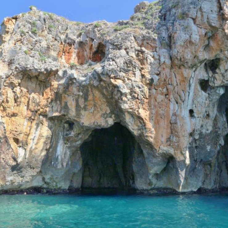 Le Grotte di Santa Maria di Leuca: Versante Levante e Ponente